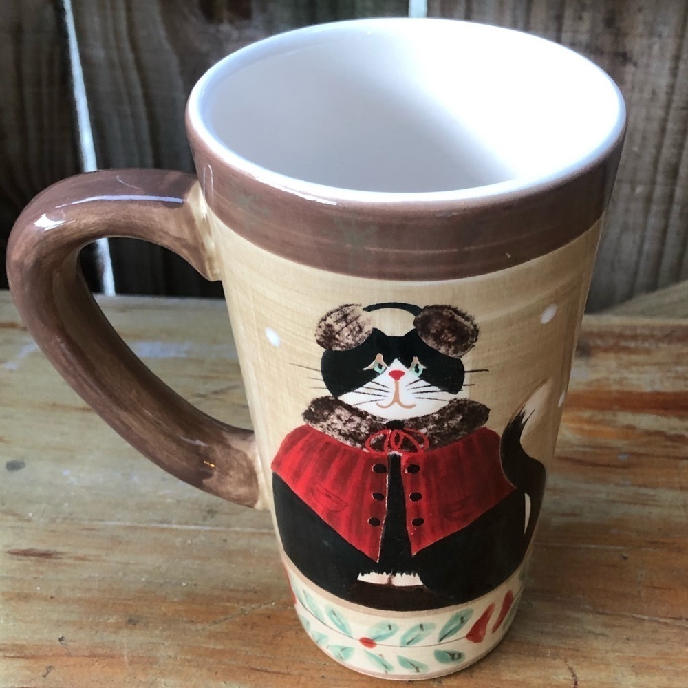 The Sakura Table Cozy Cats Tall Earthenware Large 15oz Coffee Mug